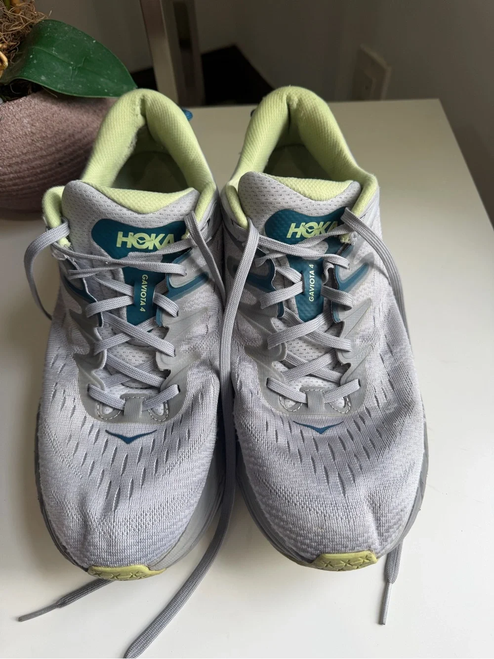 Hoka One One Gaviota 4 Men's Size 10.5 D Running Shoes Grey